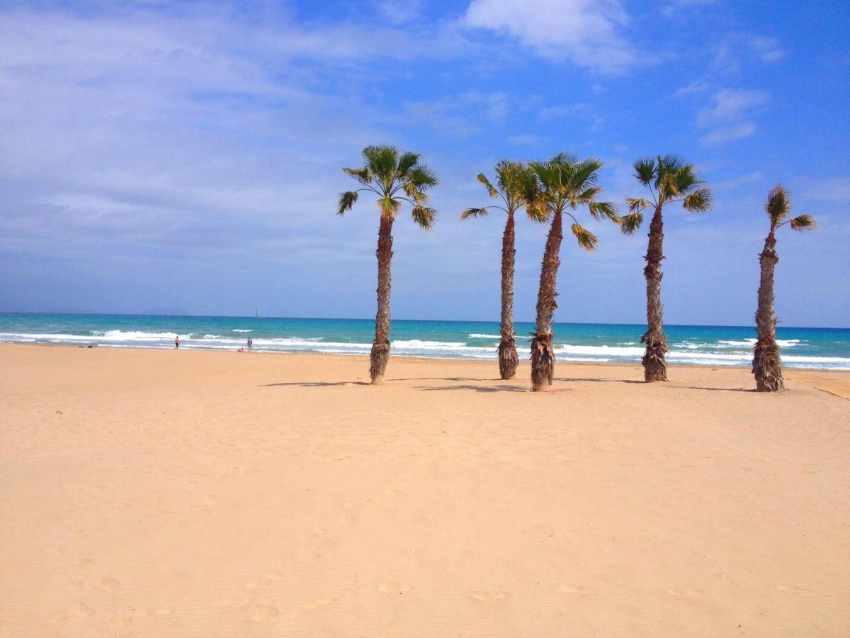 Perfect Apartment Near The Beach Alicante Bagian luar foto